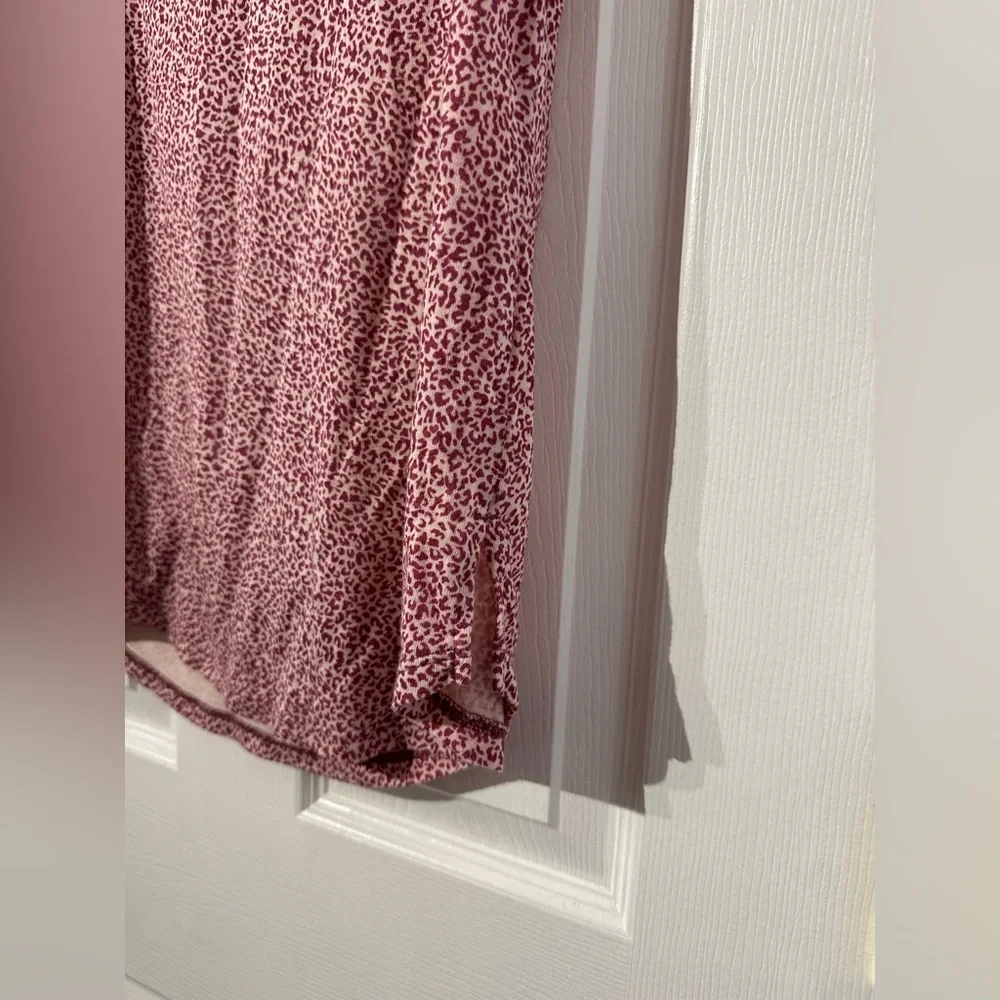 Athleta Leopard Print Pink Sleeveless Muscle Tee (XS) - Picture 5 of 16